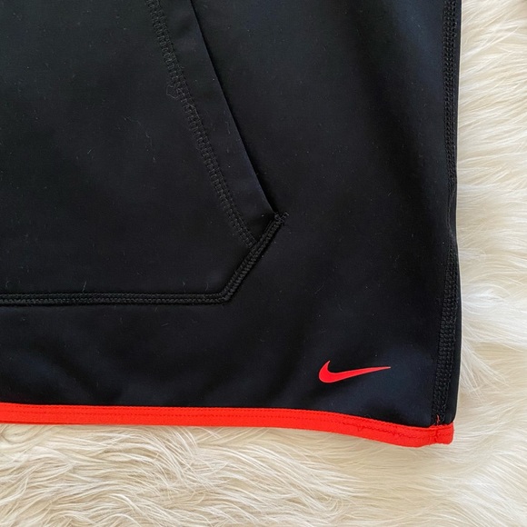 Nike Therma Fit Womens Just Do It Black Red Polka Dot Pullover Hoodie Sweatshirt - Picture 5 of 9